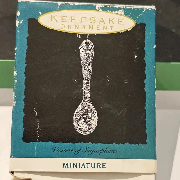 Hallmark Keepsake Ornament "Visions of Sugarplums"  Pewter 1993 - Picture 4 of 7
